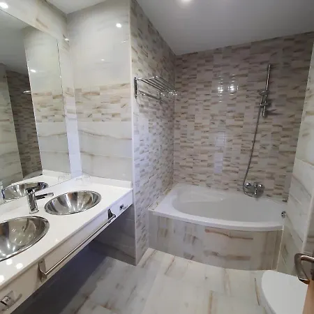 Hotel Villaromana 3*